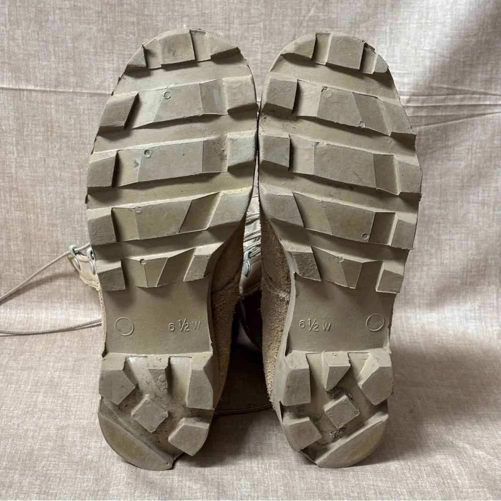 Men’s Altama 5777 Tan Desert Original Ripple Boots Size 6.5M